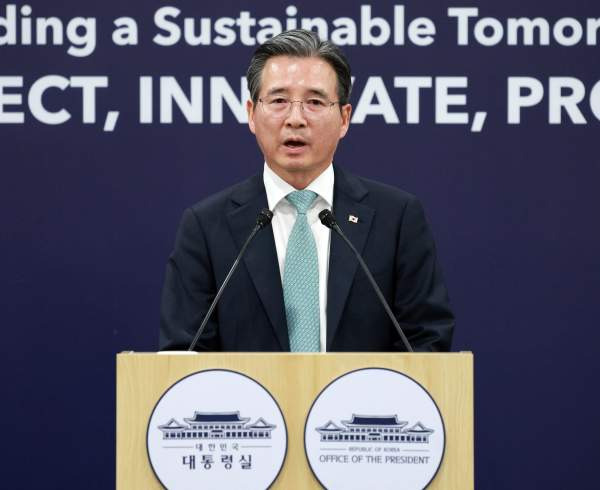 김용범 반도체: 정책실장 1000조 유동성 경고! 반도체 호황 자금 부동산 쏠림 차단과 청년 뉴딜 교육 전략 총정리