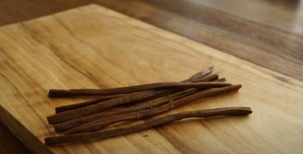 우엉을 준비했습니다