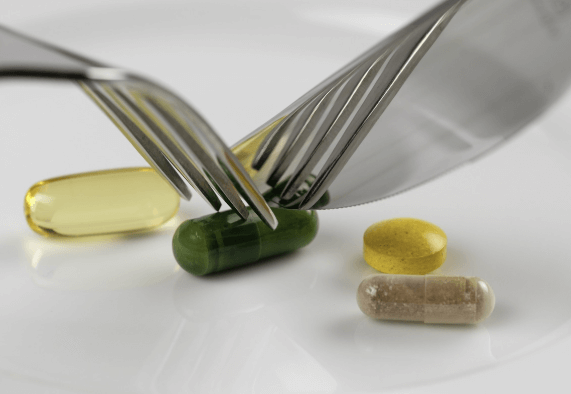 알부민 보충에 도움을 줄 수 있는 노란색 젤리형 단백질 영양제