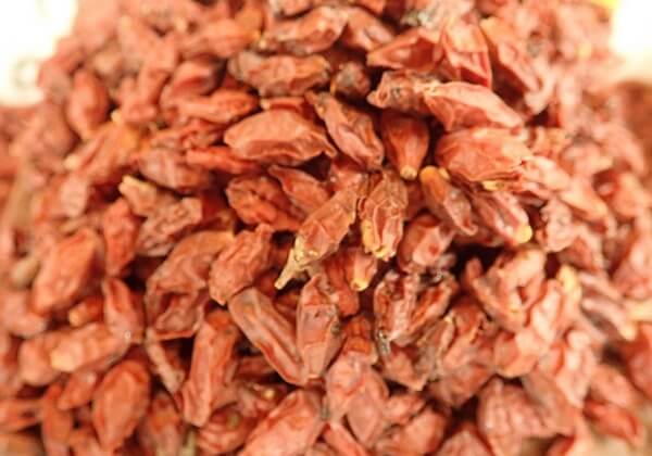 케익토핑과-말린-구기자-열매