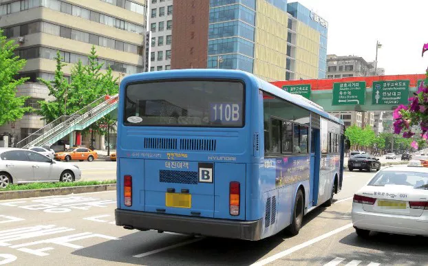 버스