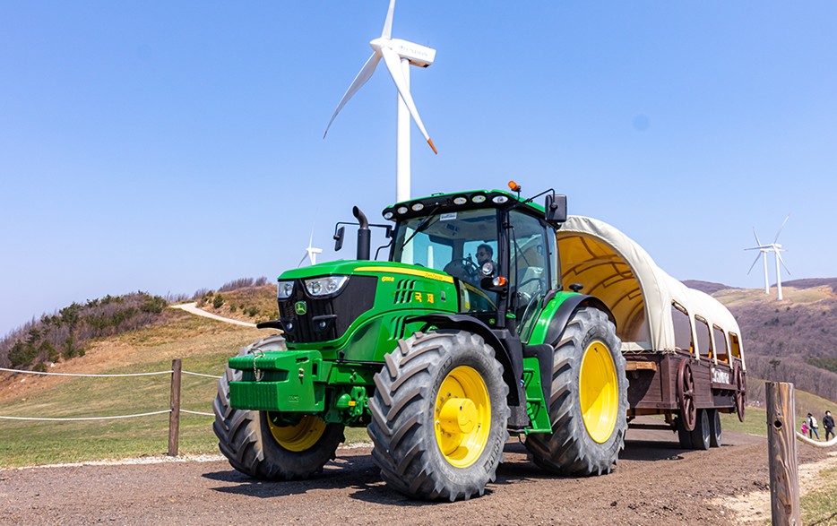 트렉터마차 사진