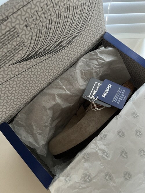 버켄스탁-보스턴-네로우-사이즈-팁-아디다스-삼바-가젤-볼드-나이키-줌보메로-컨버스-어그-크록스-크기-비교