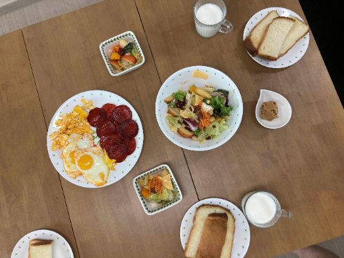 아메리칸 블랙퍼스트 만들기, 초리조와 달걀로 완성한 브런치 한 접시