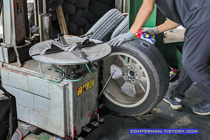 올란도 타이어 휠 분리