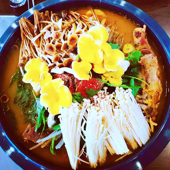 이피디가 간다 산채비빔밥 버섯전골 맛집 전남 구례 맛집