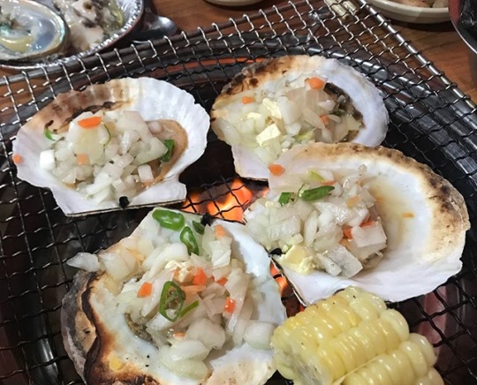 부산 송도 조개구이집 '희자매'