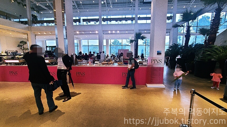 핀스커피-1층-카운터-3