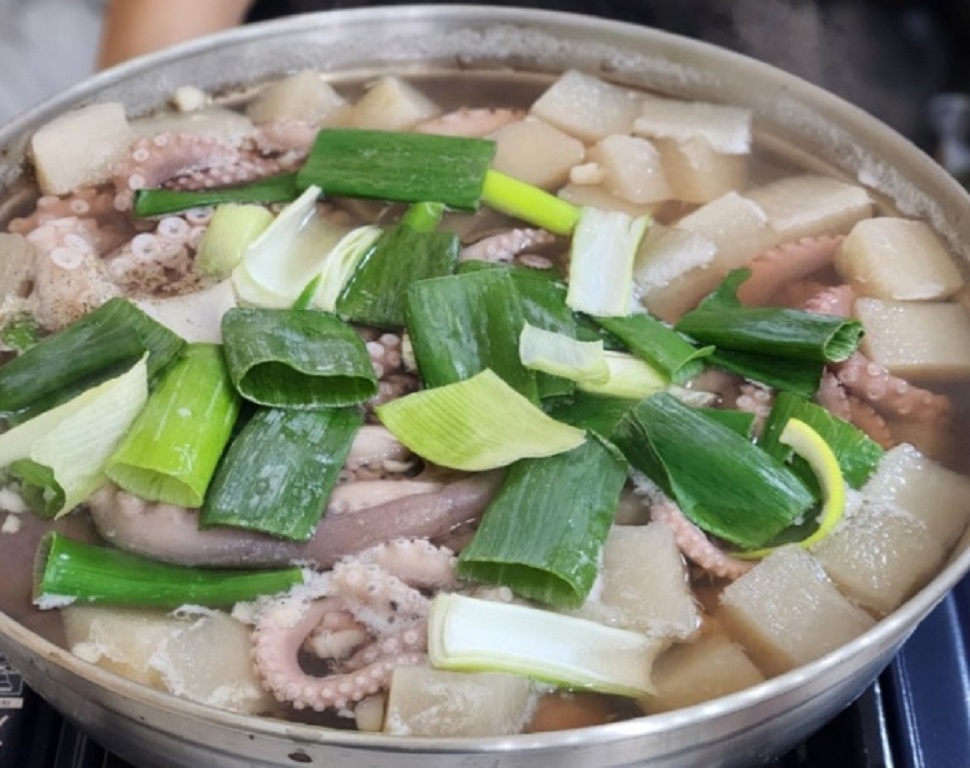 -화성-사강시장-생낙지-연포탕-마산회집