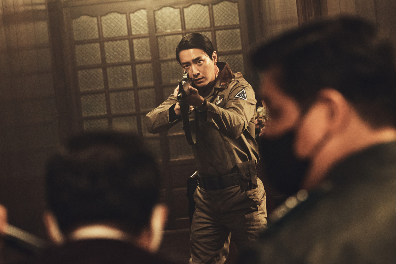 영화 서울의 봄 실화 실제인물 손익분기점 관객수 출연진 ott 줄거리 후기