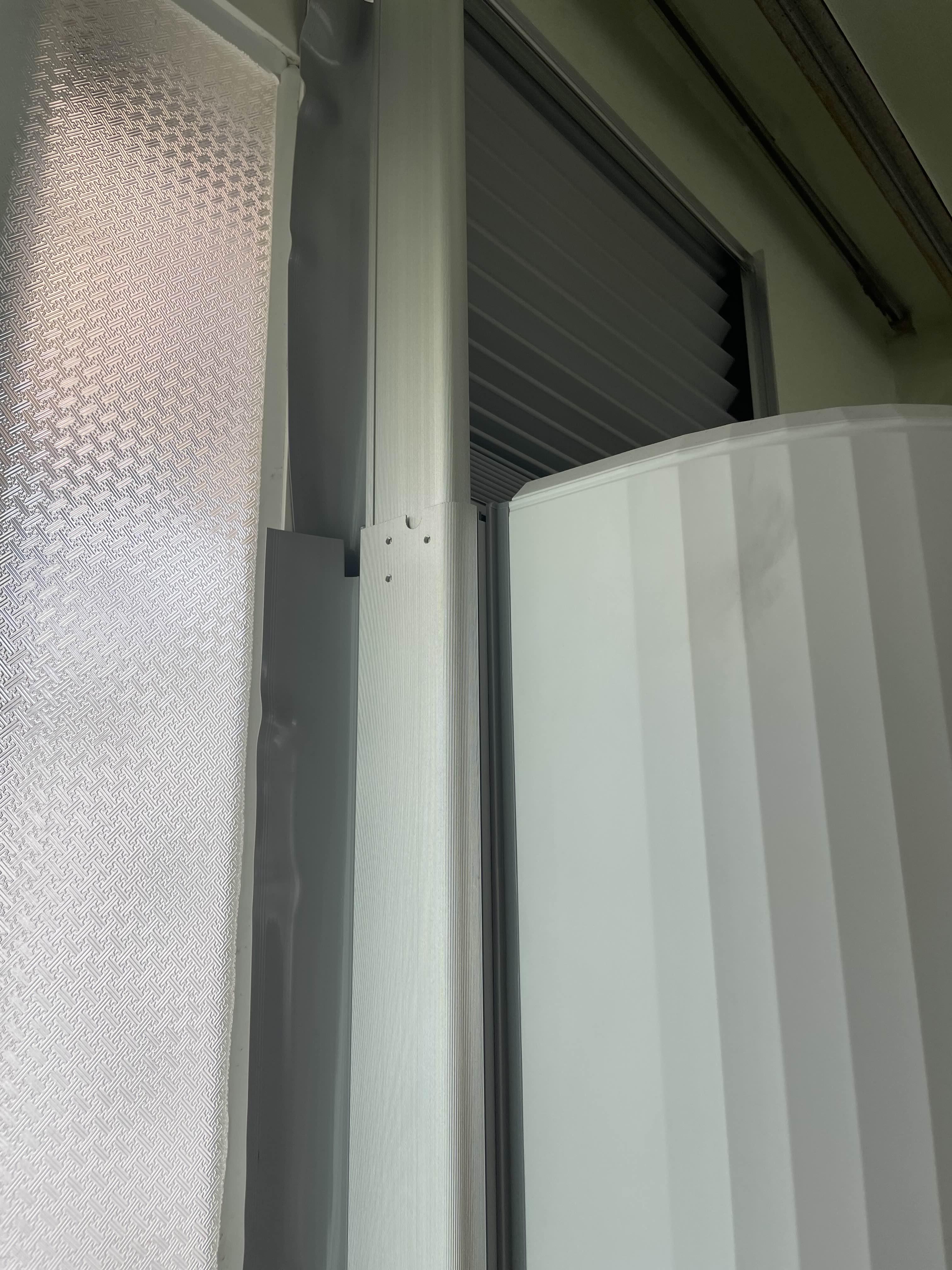 쿠쿠 창문형 에어컨 설치 사진