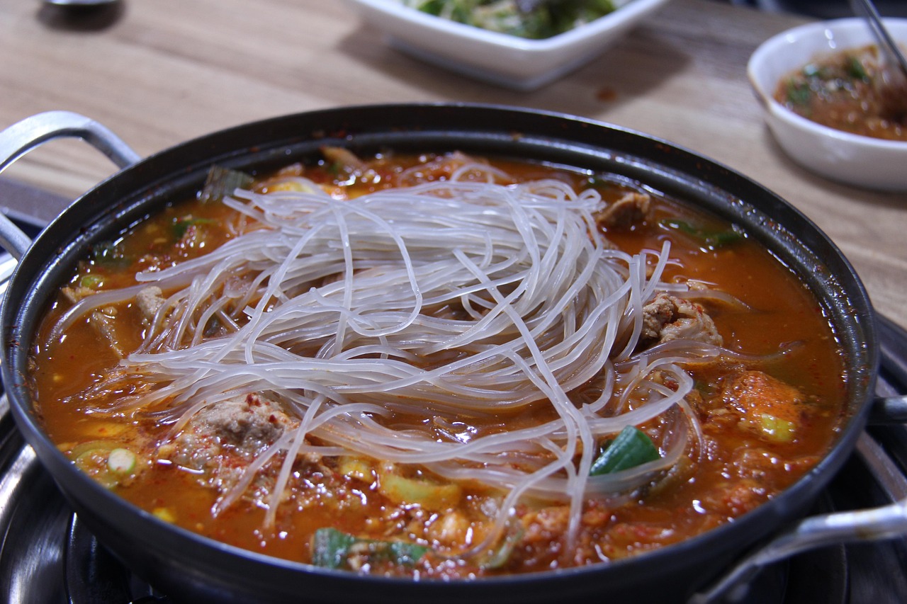 겨울철 먹거리 추천 | 몸도 마음도 따뜻해지는 음식 BEST 6