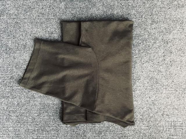 반소매 티셔츠 접는법 옷가게 방식