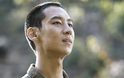 악어중대 이제훈