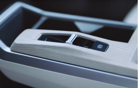 토레스 EVX 전기차 실내 디자인