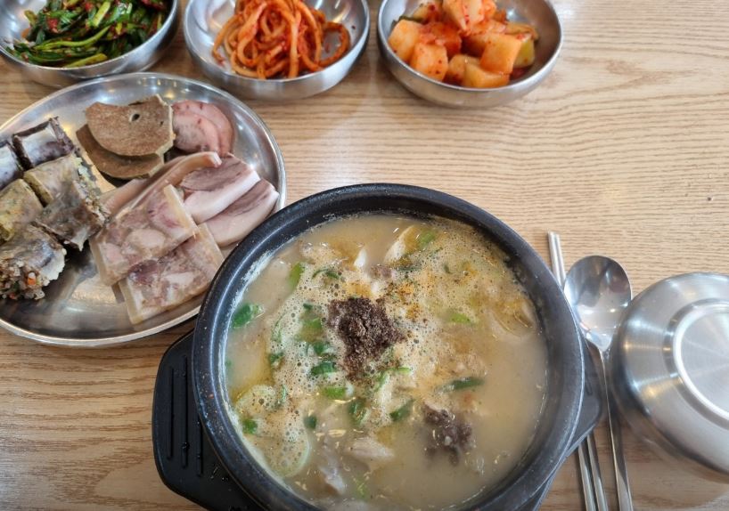 강창구찹쌀진순대 본점