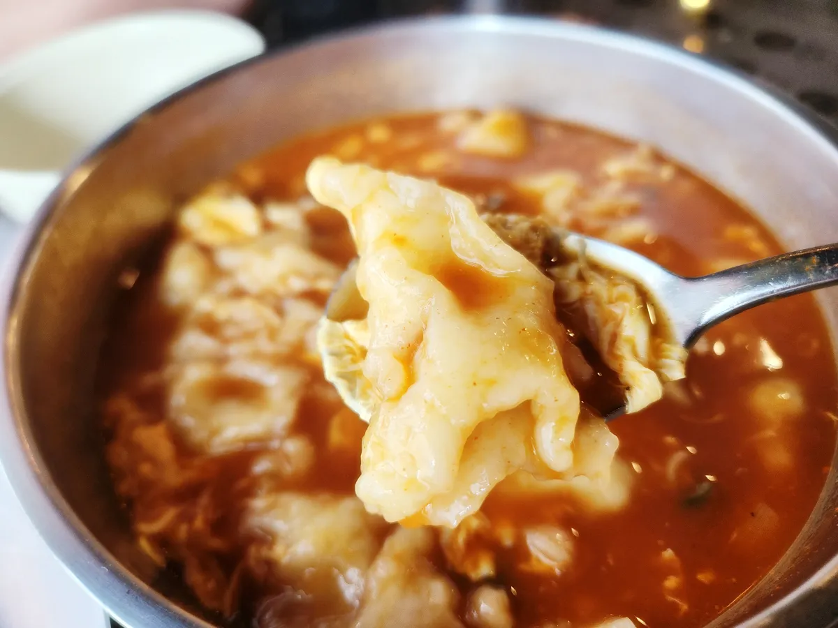 초이수제비-메뉴-얼큰수제비