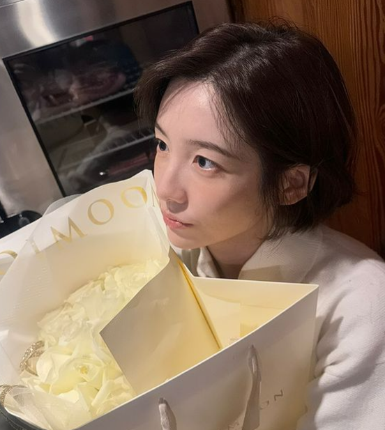 박지현 : 집안 나이 성형 프로필 히든페이스