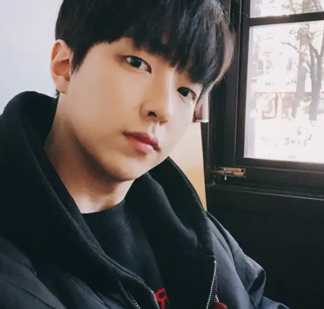 이유진 인스타그램 셀카