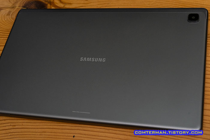 갤럭시탭A7 2020 뒷판