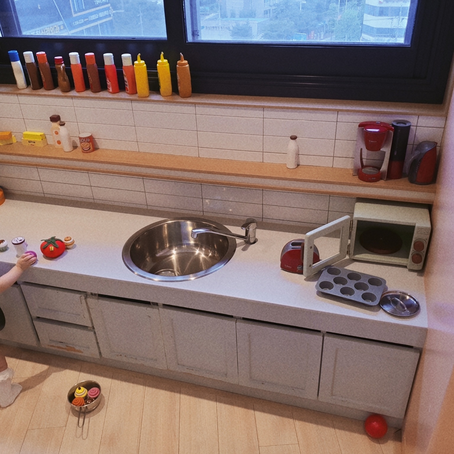 위니 키즈카페 1층 놀 곳2