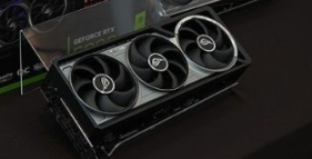 RTX 5090-슈프림-2025-최신-최저가-할인-정보