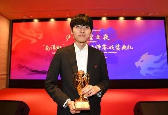 제4회 취저우 란커배 결승 1국 결과 다시보기｜신진서 변상일 192수 승리&middot;2국 생중계&middot;42승 9패&middot;우승상금