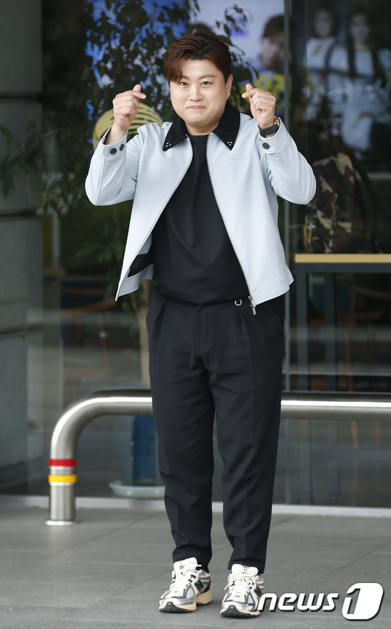 ๊ฐ์ ๊นํธ์ค