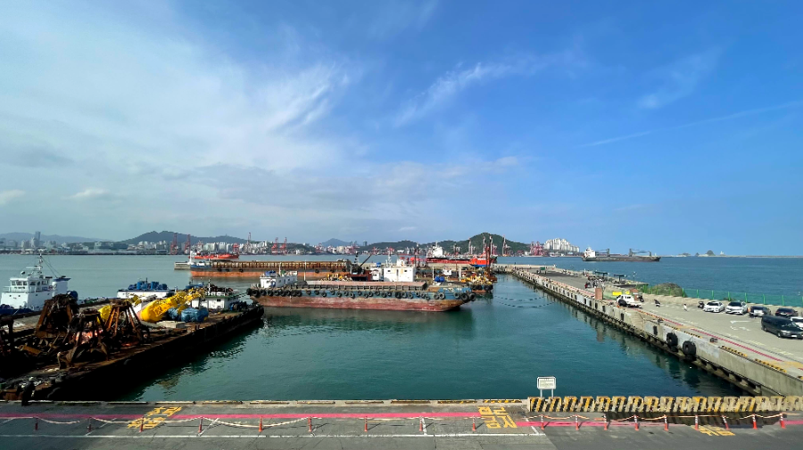 피아크 영도 신방파제