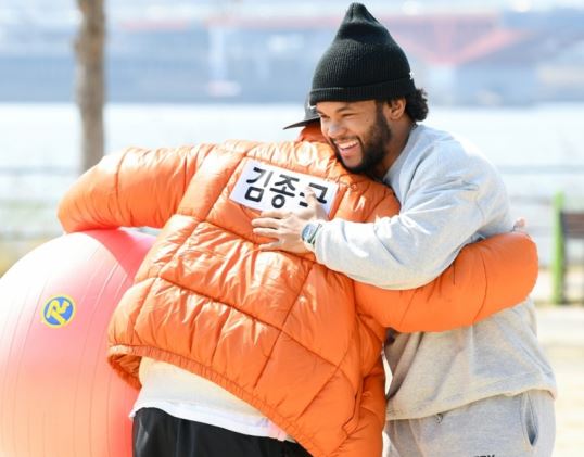 카일러 머리 런닝맨 쿼터백 혼혈