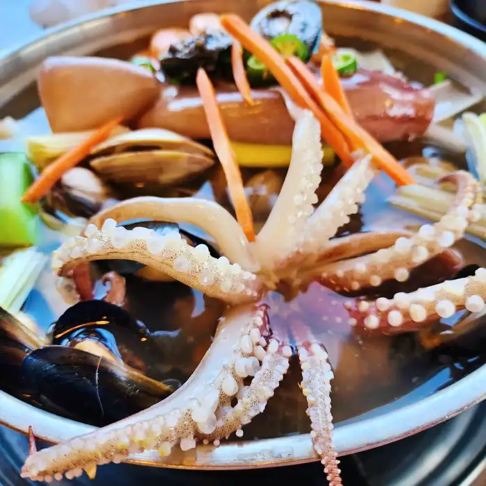 생생정보 화성 융건릉 해물 칼국수 맛집