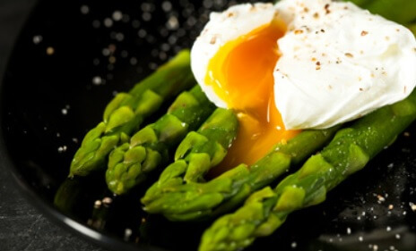 반숙과-곁들이기