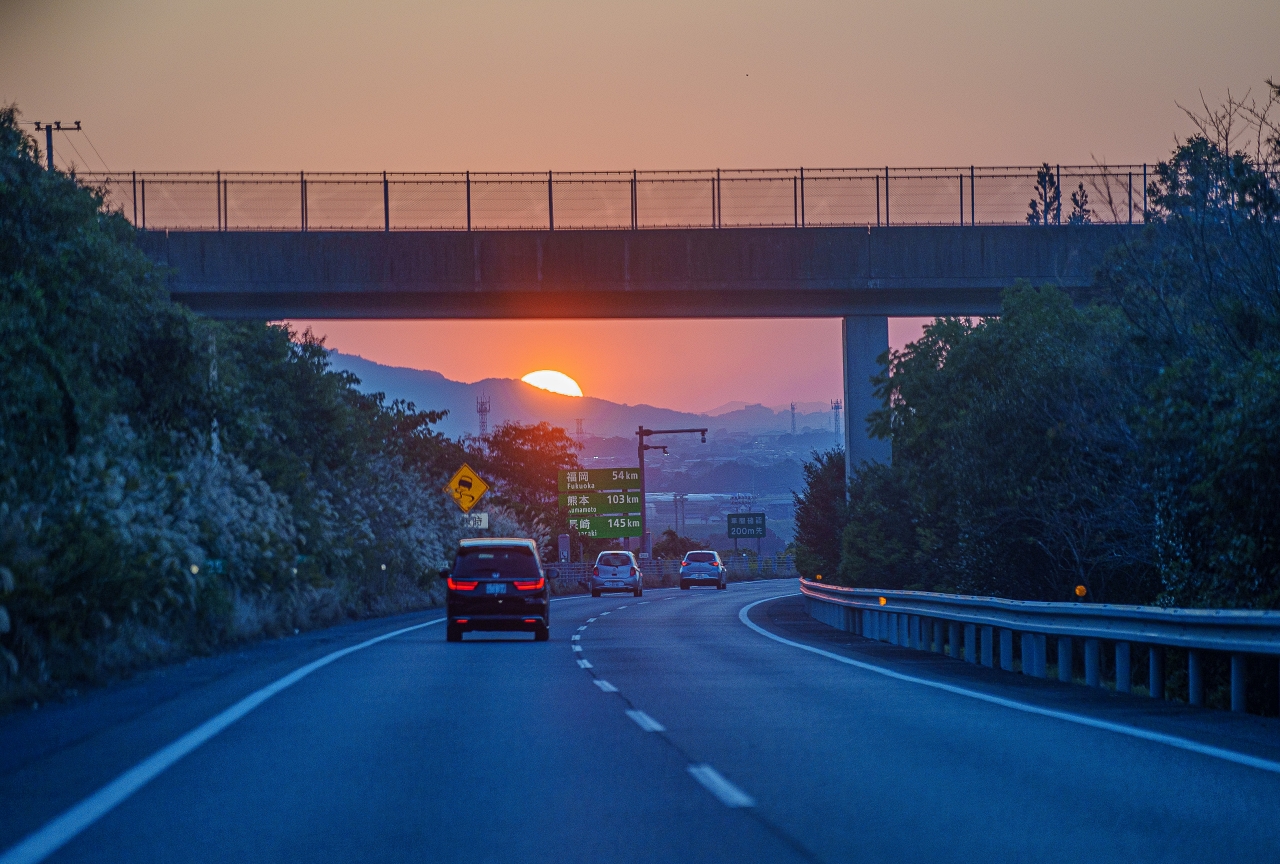 노을이 지는 석양