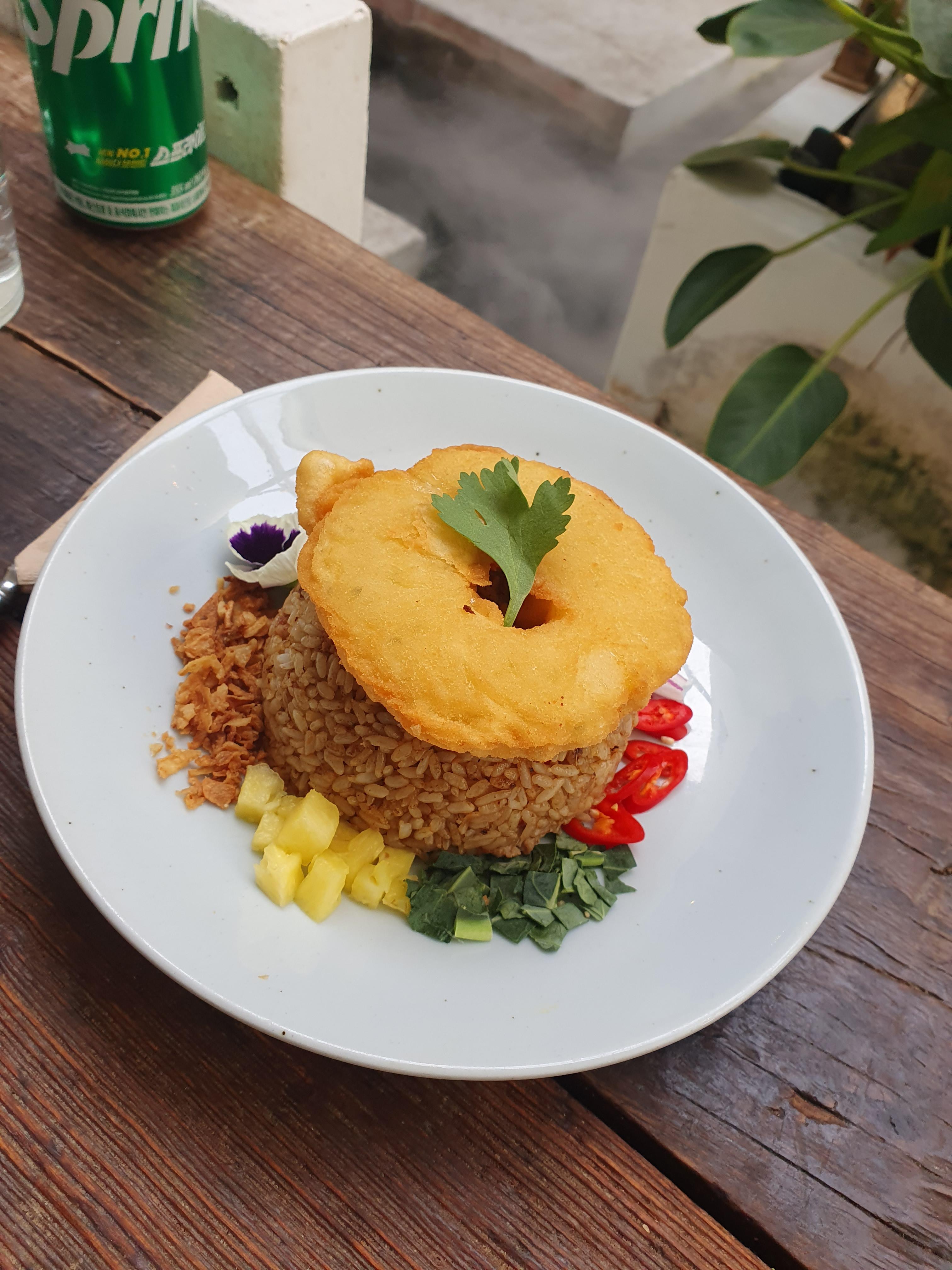 태국 요리전문점 치앙마이 방콕 메뉴 파인애플 포크 라이스