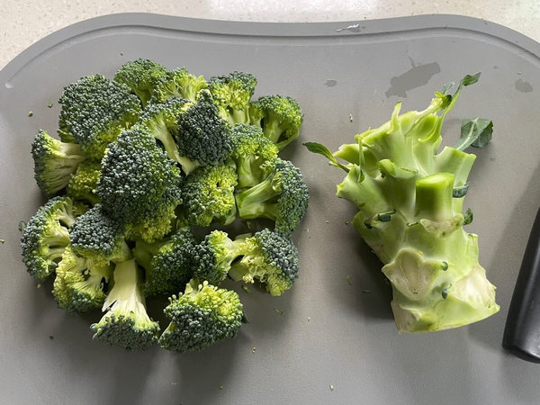 브로콜리 씻는방법 - 꽃, 기둥 분리