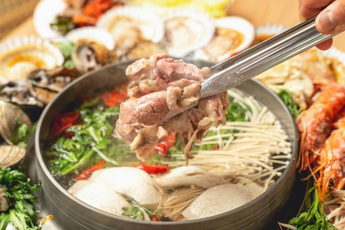 생방송오늘저녁 꽃쟁반칼국수 오이도 칼국수 맛집