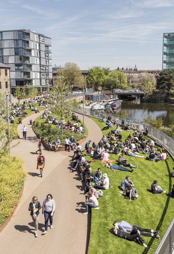 도심 속 기온 차이를 줄이는 녹지 정책 사례