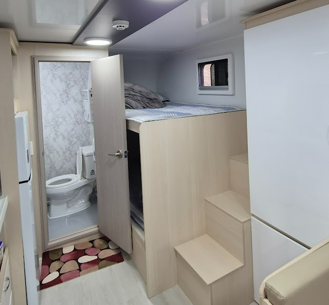 광교_캠핑장 카라반