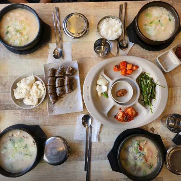 밀양순대돼지국밥 메뉴 이미지