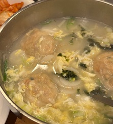만두국