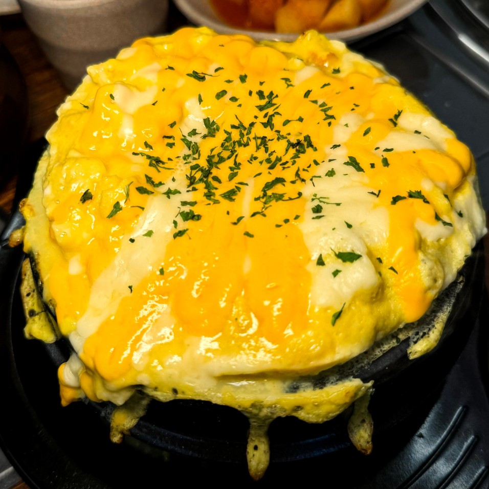 감성 맛집 골수, 수육전골 먹으러 을지로 간 이유는?