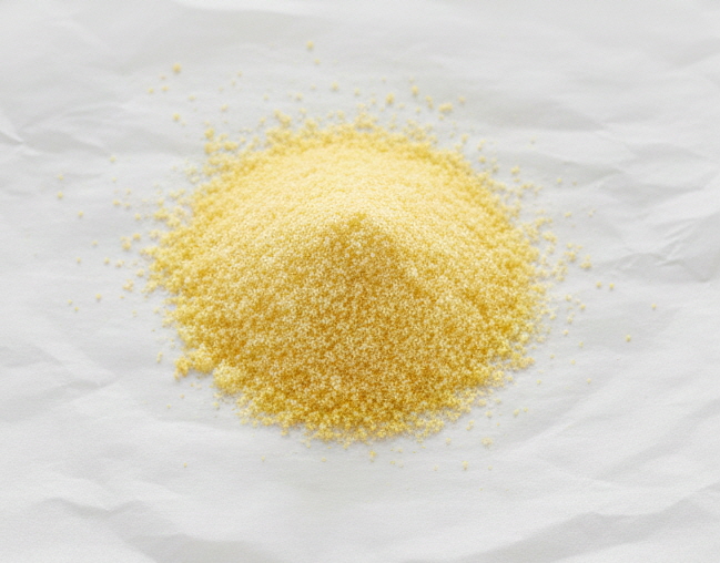 팬케이크, 빵, 튀김 반죽 등에 사용할 수 있는 옥수수 가루 (콘밀)