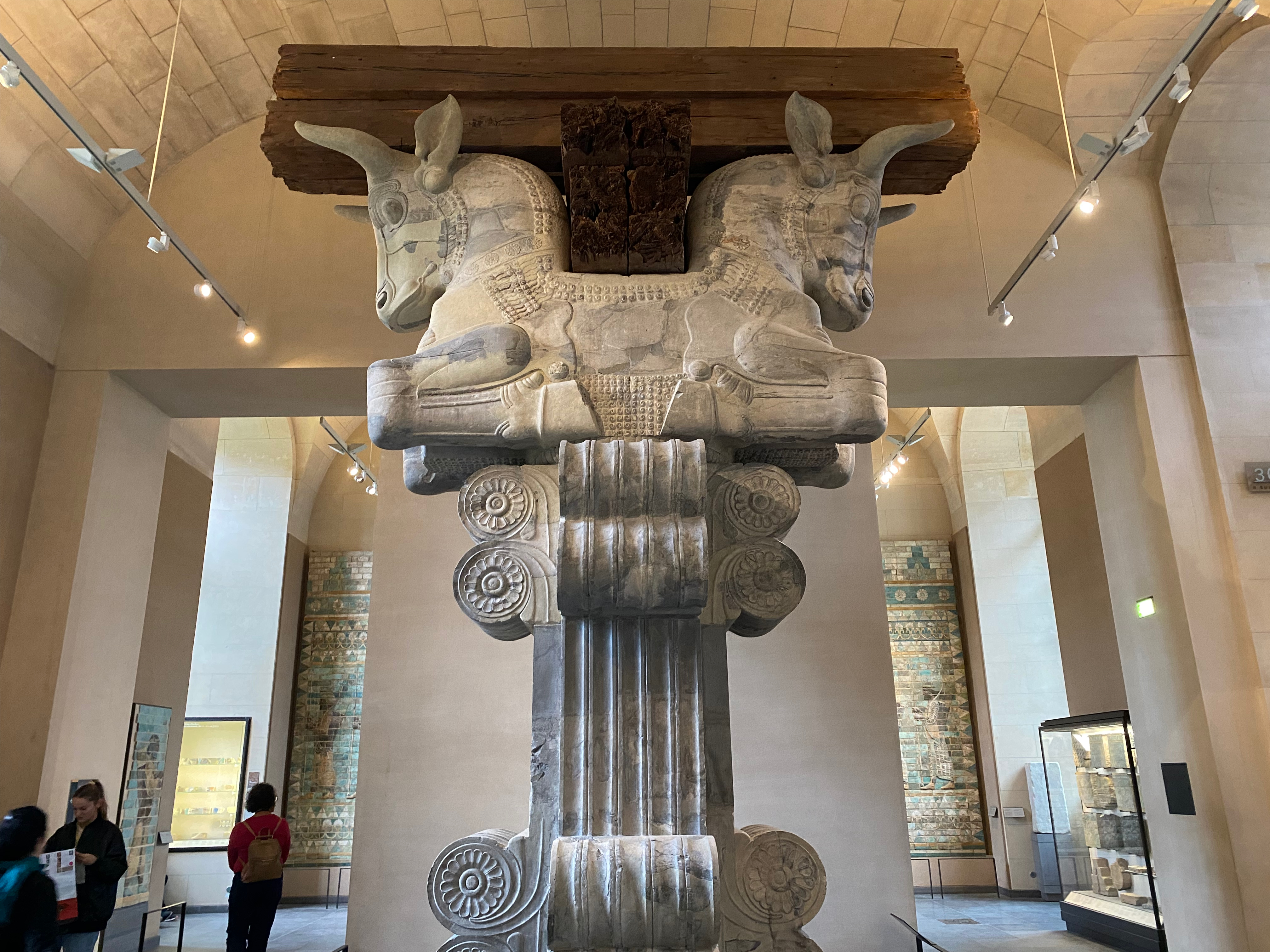 페르세폴리스 아파다나 기둥