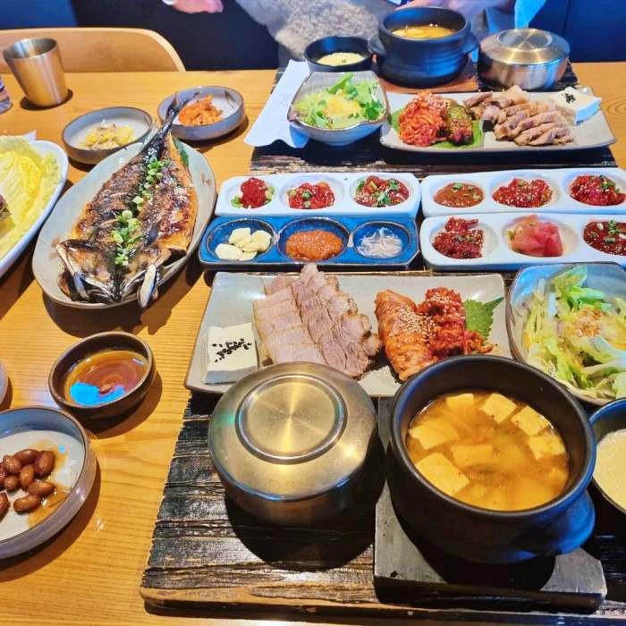 생방송 오늘저녁 부산 강서구 보쌈 수육 쭈꾸미볶음 맛집