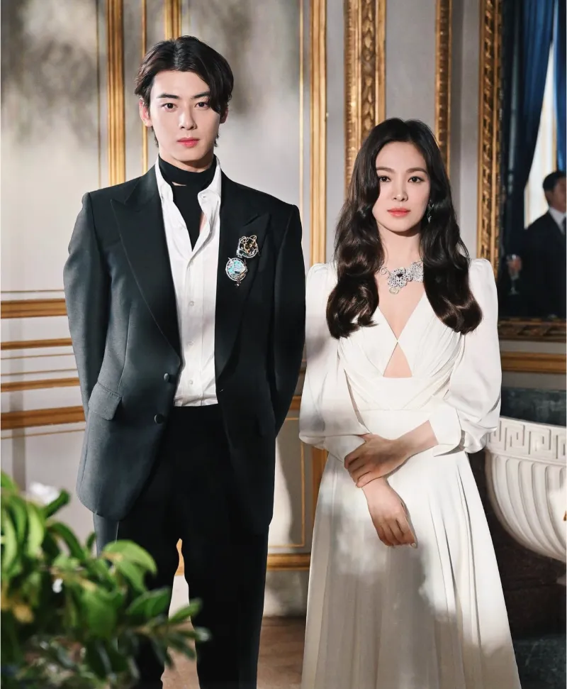 송혜교 쇼메, 송혜교 화보, 송혜교 보그, 송혜교 주얼리, 송혜교 목걸이, 쇼메, 쇼메 앰버서더, 쇼메 주얼리, 쇼메 목걸이, 비 마이 러브, 쇼메 비 마이 러브, 조세핀 컬렉션, 하이주얼리 브랜드, 프랑스 명품 주얼리, 쇼메 가격, 쇼메 예물, 명품 예물 추천, 쇼메 후기, 쇼메 실착, 셀럽 주얼리, 송혜교 착용, 쇼메 예약구매, 명품 주얼리 추천, 하이주얼리 착용컷, 비마이러브 실착, 쇼메 조세핀