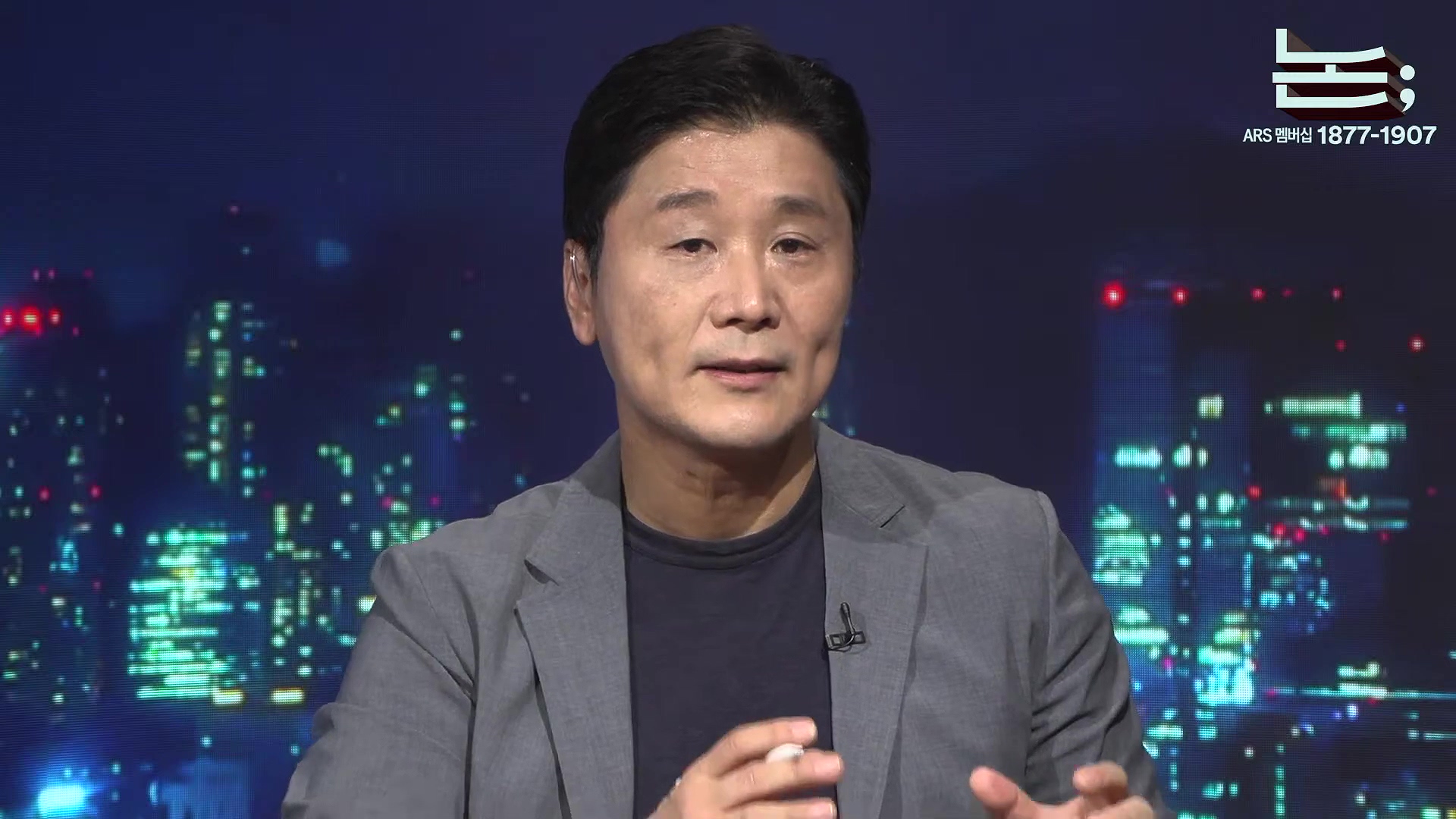 [정준희의 논] 정치인들의 생각 없음 그리고 악의 평범성ㅣ2025년 10월 14일 화요일.mp4_20251018_150812.144.jpg