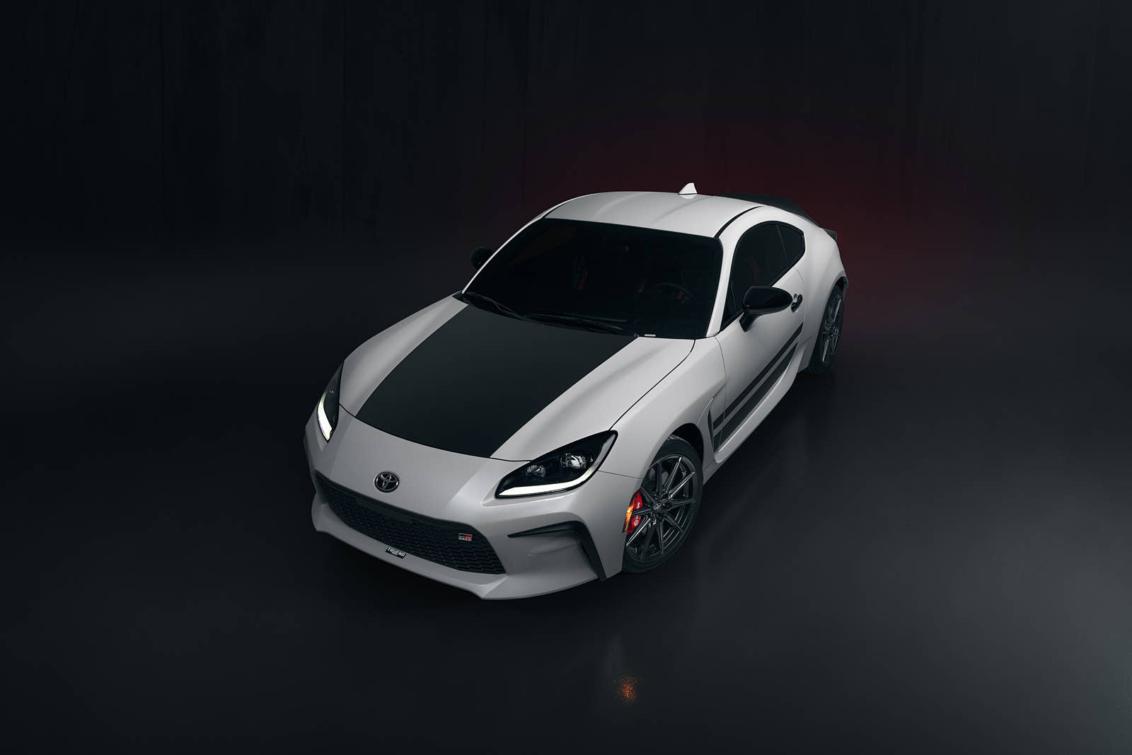 두부배달차 AE86의 40년 후배, 토요타 2024 GR86 트레노(TRUENO) 에디션 두부배달차 AE86의 40년 후배, 토요타 2024 GR86 트레노(TRUENO) 에디션