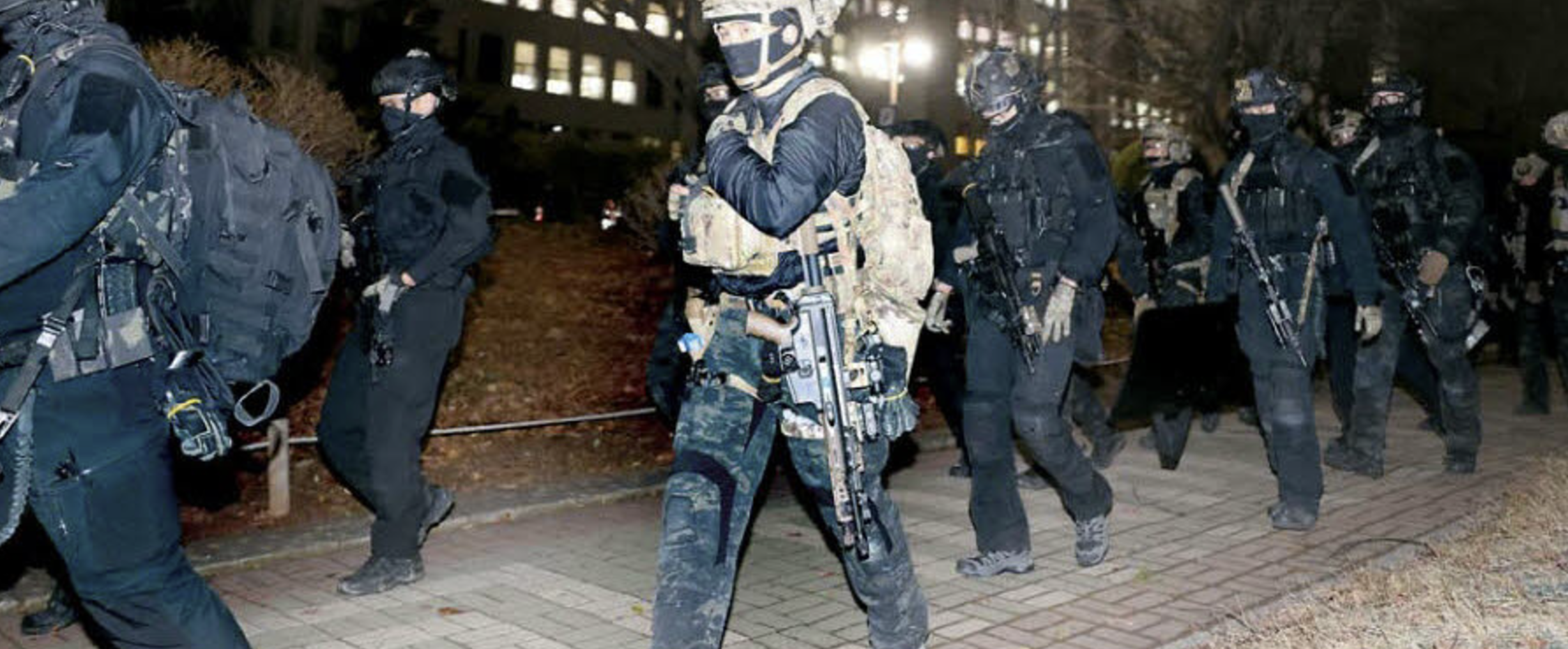 계엄령 선포 (출처 : 연합뉴스)