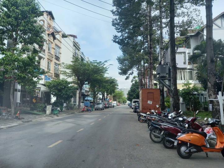 호치민 한인타운 푸미흥