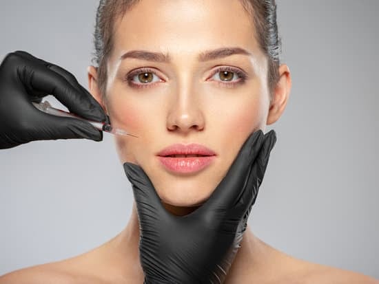 브이라인 리프팅 주사: 윤곽 개선 + 지방 분해 효과